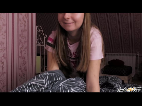 ❤️ Blondinė giliai čiulpia savo BFF ir gauna spermos į burną ️ Rusų porno prie porno lt.niceporn.ru ☑