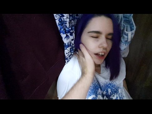 ❤️ Radau savo sesutę spintoje ir padėjau jai pasidaryti ️ Rusų porno prie porno lt.niceporn.ru ☑