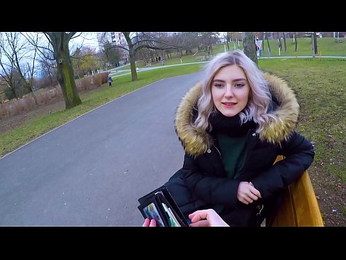 ❤️ Už pinigus nuryja karštą nepažįstamojo spermą - blowjob in the park by Eva Elfie ️ Rusų porno prie porno lt.niceporn.ru ☑